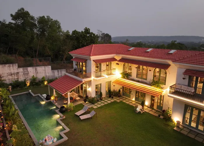 Casa Azul- Luxury 4Bhk Assagao With Private Pool Villa